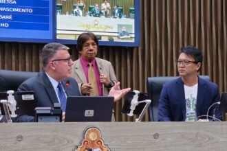João Carlos promove Tribuna Popular sobre o ‘Agosto Branco’ na Câmara Municipal de Manaus