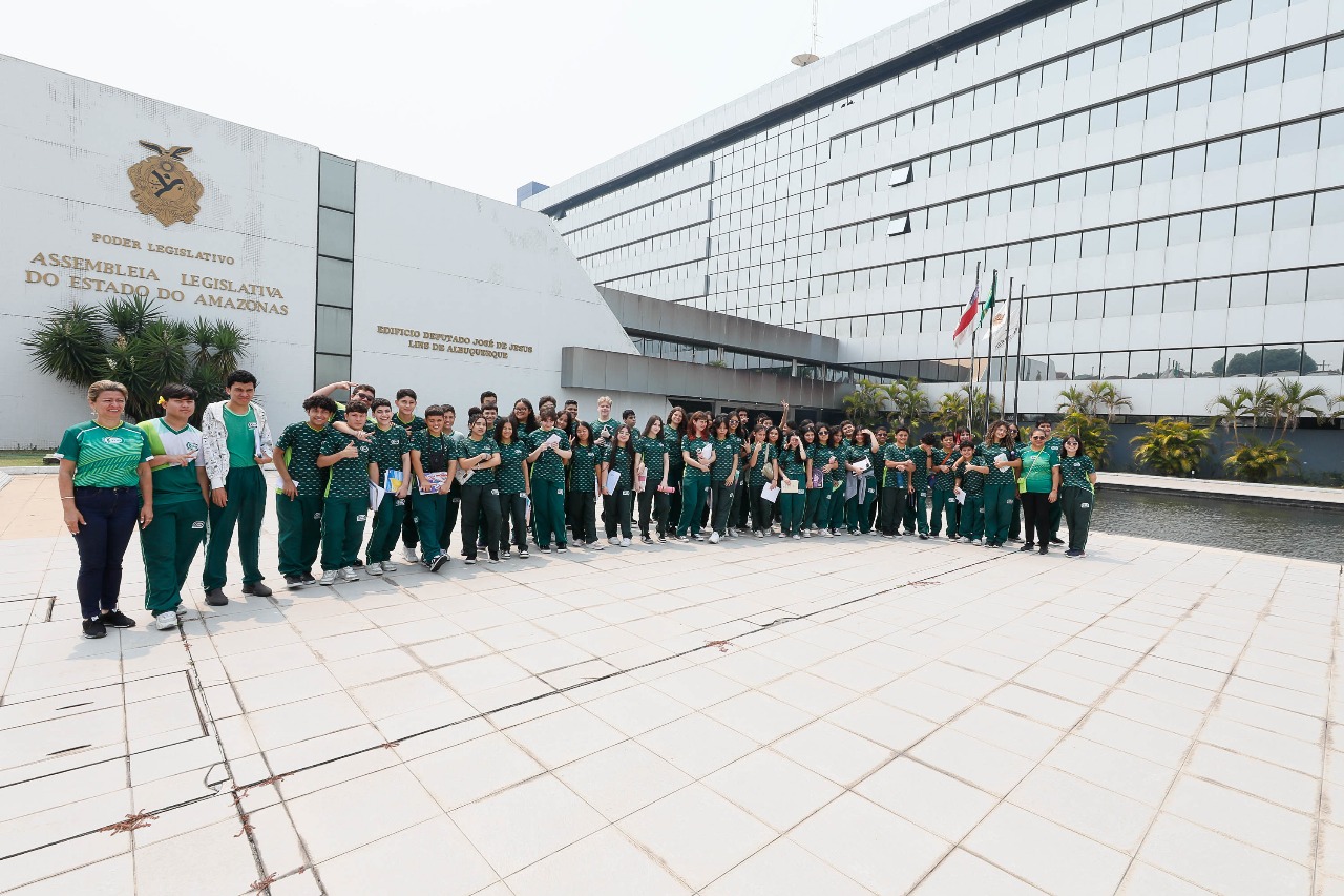 No Dia do Estudante, Assembleia Legislativa do Amazonas destaca avanços na legislação da Casa para proteção da infância e juventude