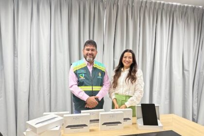 Ageman cede tablets ao Procon Manaus