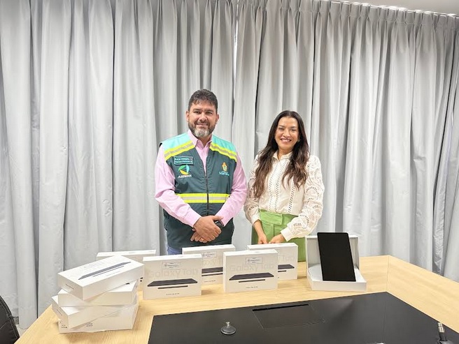 Ageman cede tablets ao Procon Manaus