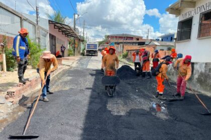 Prefeitura de Manaus reforça infraestrutura viária na zona Leste com frentes de obras simultâneas