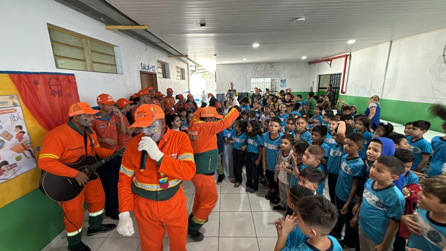 Projeto da Prefeitura de Manaus reforça importância da coleta seletiva e do descarte correto de resíduos nas escolas