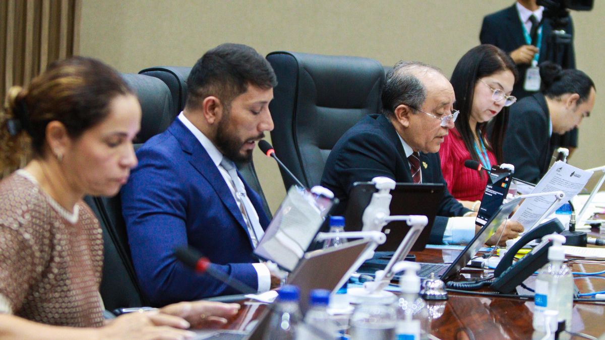 Reorganização de secretarias e novos projetos marcam 62ª Sessão Ordinária da CMM