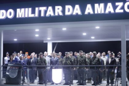Representando Aleam, deputado Adjuto Afonso prestigia solenidade de passagem de comando do CMA e destaca importância estratégica da instituição para a Amazônia