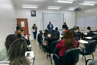 Prefeitura de Manaus realiza reunião de alinhamento com instituições de ensino superior para a oferta de bolsas de estudos para graduação