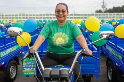 “Vai ajudar com a entrega do nosso produto”, afirma produtora rural sobre triciclo entregue pelo Governo do Amazonas