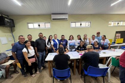 Sect atende 208 famílias em mais uma etapa de regularização fundiária em Caburi, em Parintins
