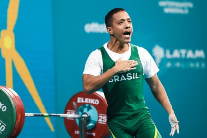 Paratleta amazonense conquista medalha de prata na Copa do Mundo de Halterofilismo