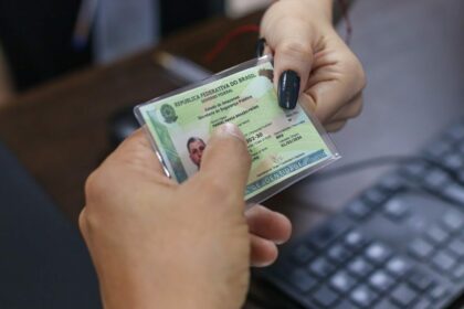Governo do Amazonas realiza Mutirão da Cidadania com emissão da Carteira de Identidade Nacional