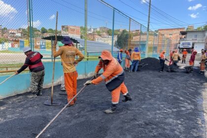Prefeitura de Manaus realiza recapeamento e transforma infraestrutura de rua do bairro Alfredo Nascimento