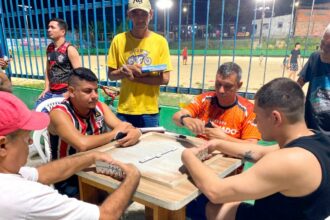 Carlos Pai Amado prestigia Copa de Dominó em homenagem ao Dia dos Pais em Manaus