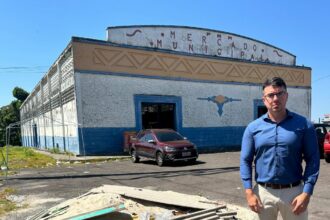 Rodrigo Guedes cobra execução de emendas para reforma do Mercado da Glória