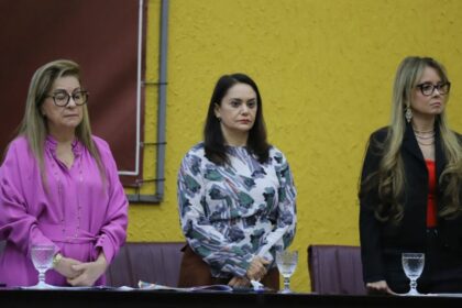 Manaus debate avanços e desafios da Lei Maria da Penha com participação da vereadora Professora Jacqueline