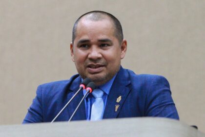 Vereadores destacam ações comunitárias e obras de infraestrutura durante Grande Expediente na CMM