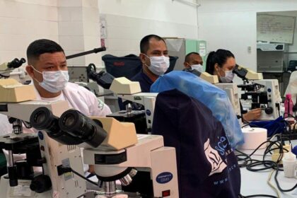 FVS-RCP promove curso de capacitação para microscopistas revisores visando qualidade no diagnóstico laboratorial