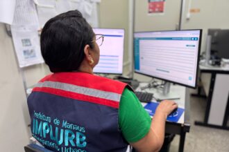 Prefeitura tem alta de 81% em notificações de engenhos publicitários irregulares em Manaus