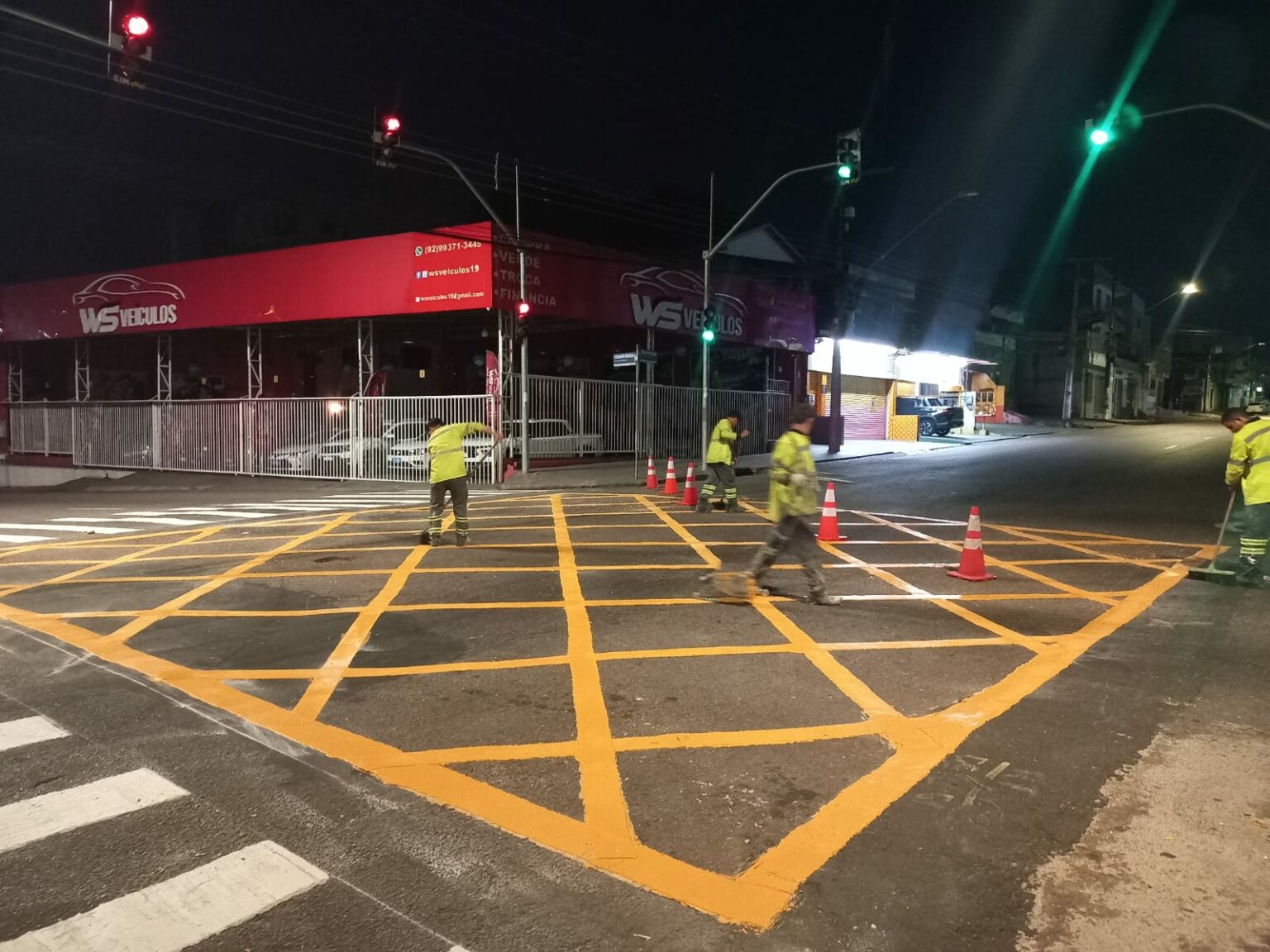 Prefeitura revitaliza sinalização viária e garante mais segurança a pedestres em Manaus
