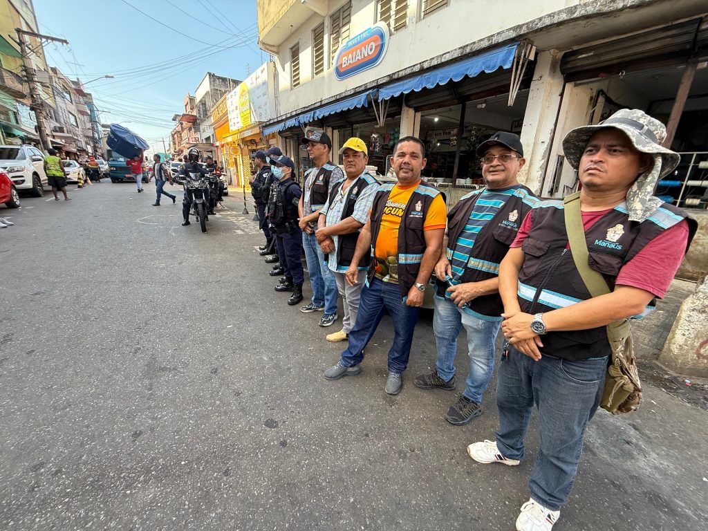 Prefeitura de Manaus avança com ações de reordenamento durante segundo dia do ‘Mutirão no Bairro’, no Centro da cidade