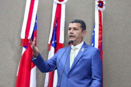 Comandante Dan afirma que população do interior do Amazonas clama por água potável
