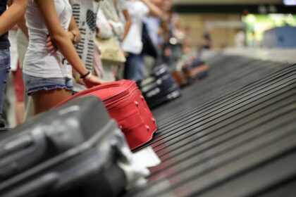 Comissão debate extravio de bagagens e preços praticados por companhias aéreas