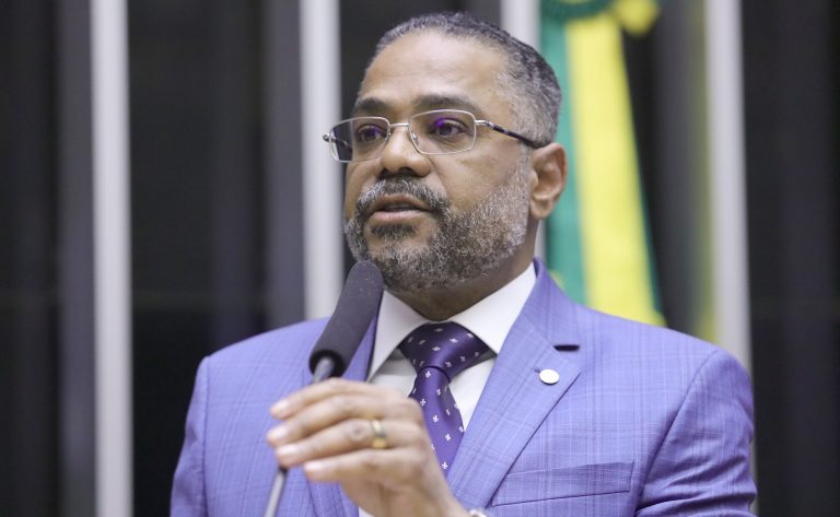 Comissão aprova regras para leilão de veículos apreendidos ou sinistrados