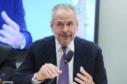 Comissão debate preparativos da COP 30 com presidente da conferência