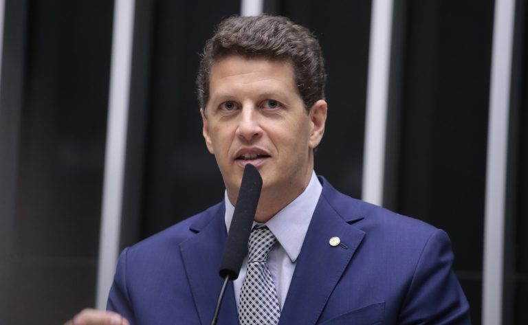 Comissão aprova projeto que isenta produtor rural de culpa por incêndio vizinho