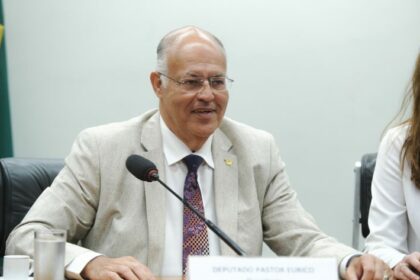 Comissão aprova projeto que prevê o atendimento de filhos em delegacia especializada da mulher