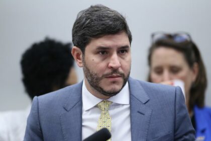 Projeto cria títulos de crédito para financiar educação e inovação