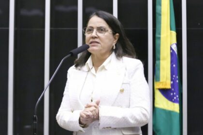 Projeto estabelece validade nacional para carteira de identificação do conciliador e mediador