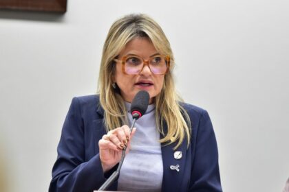 Transtorno do espectro autista e doenças raras ganham destaque na Comissão de Saúde
