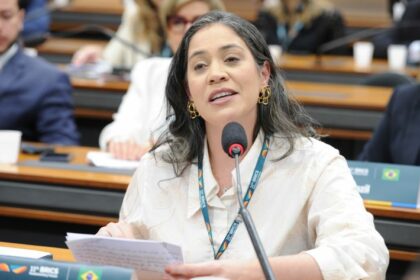 Observatório da Mulher lança curso on-line sobre violência política nos meios digitais