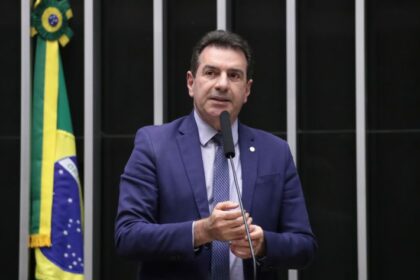 Comissão aprova padronização de diretrizes arquitetônicas para prédios públicos
