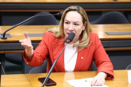 Projeto define regras para a convivência entre bebês e mães presas