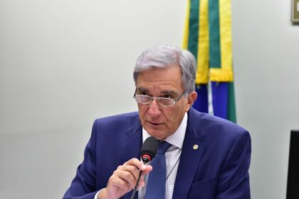 Comissão debate acordo de compartilhamento de riscos para adoção de novos tratamentos pelo SUS