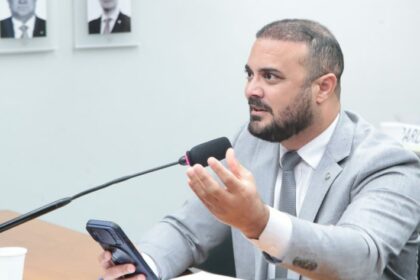 Comissão aprova projeto que torna crime o assédio moral praticado no meio militar