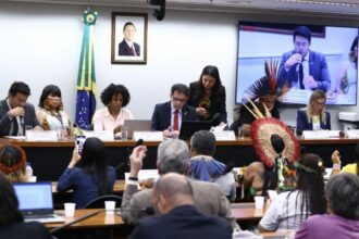 Marco temporal aumenta violência contra indígenas, dizem lideranças e governo