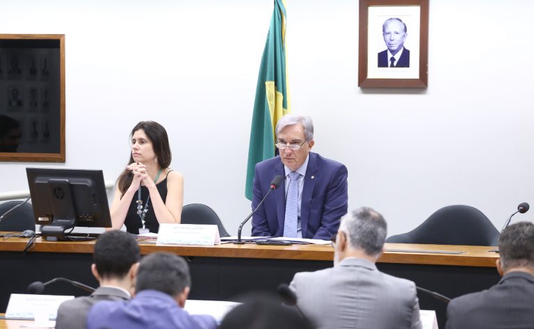 Especialistas defendem flexibilidade para acordos de risco compartilhado do Ministério da Saúde