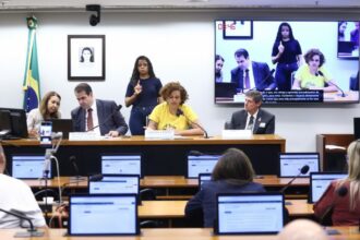Deputado defende regulamentação específica para cobertura de home care