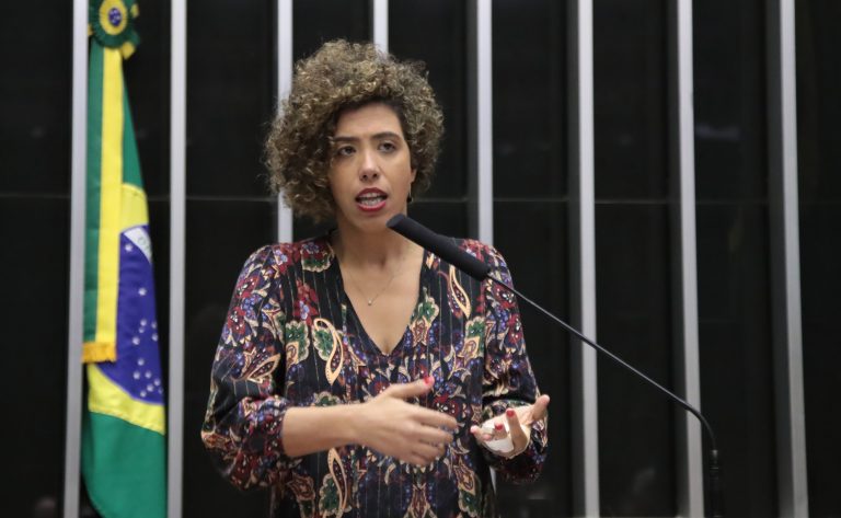Comissão aprova política de combate à sífilis congênita