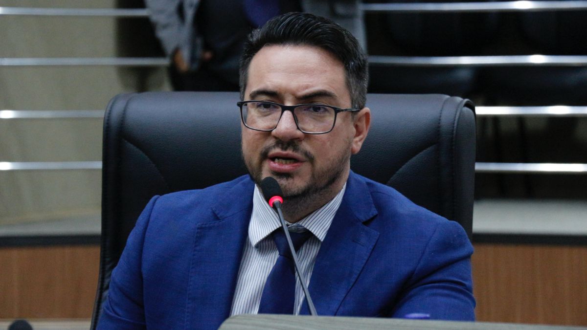 Requerimento do vereador Rodrigo Guedes sobre obra na Avenida do Turismo é rejeitado na CMM