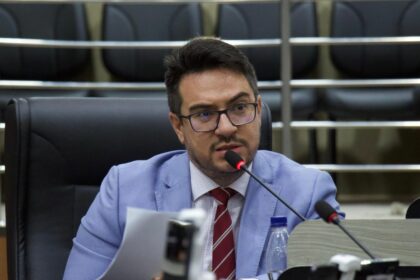 Rodrigo Guedes solicita esclarecimentos sobre execução de emendas parlamentares na CMM