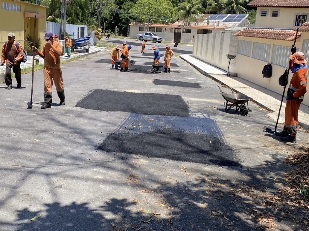 Prefeitura de Manaus intensifica obras de recuperação asfáltica e leva melhorias à zona Leste