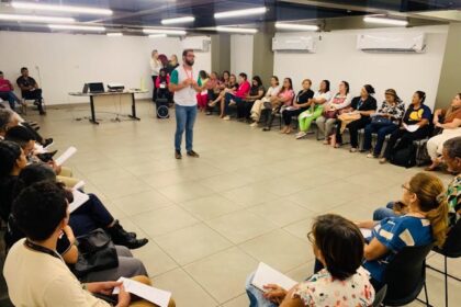 Prefeitura de Manaus capacita servidores para atendimento à população em situação de vulnerabilidade social