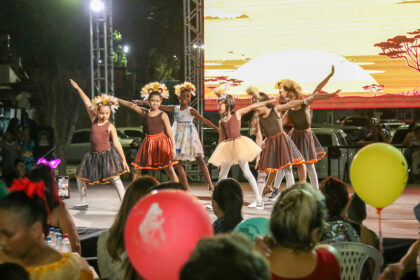 Escola da Prefeitura de Manaus realiza festival cultural com temática da Disney