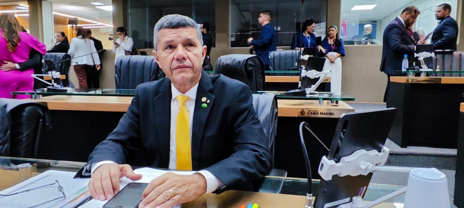 Amazonas tem pelo menos 668 presos mantidos ilegalmente em delegacias