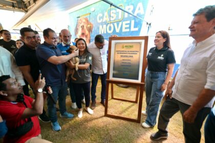 Após emendas de Joana Darc, inauguração do primeiro Castramóvel do interior do Amazonas acontece em Presidente Figueiredo