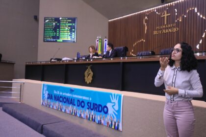 Assembleia Legislativa do Amazonas apoia o ‘Setembro Azul’ em favor da comunidade surda