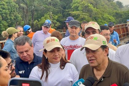 Comandante Dan acompanha caravana de senadores pela BR-319