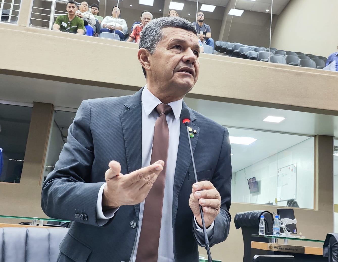 Comandante Dan defende auxílio às famílias que praticam a mineração ilegal para sobreviver